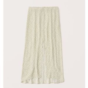 Abercrombie & Fitch Front Slit Midaxi Skirt
